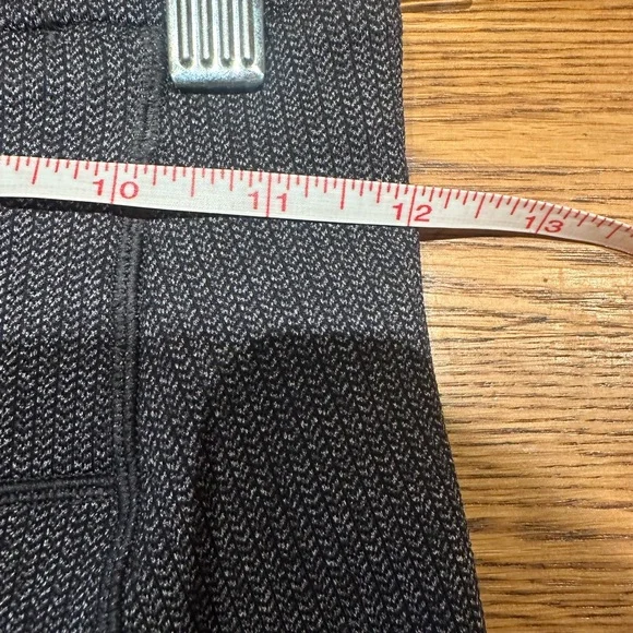 Lululemon Speed Up Tight 28" Size 4 Luxtreme Knit Heathered Black Herringbone - Picture 16 of 16